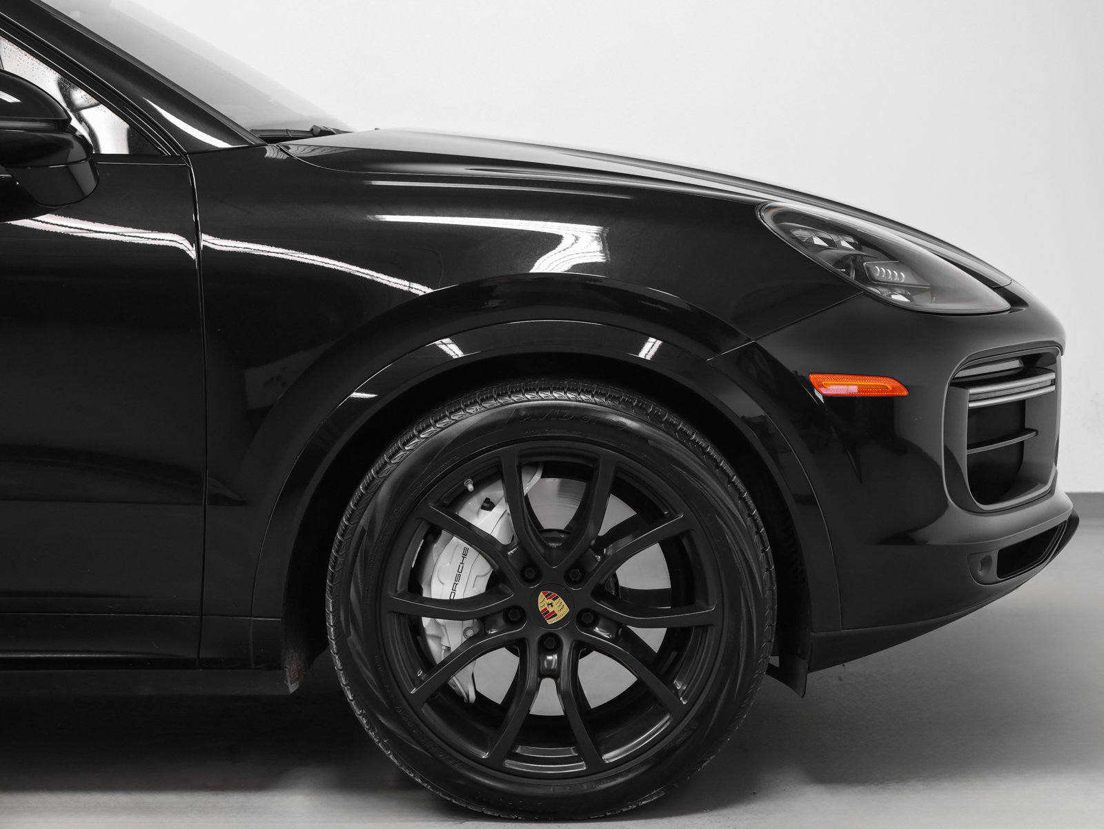 Certified 2021 Porsche Cayenne Turbo AWD/4WD image 14