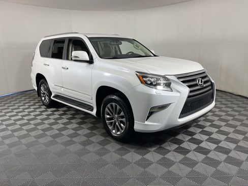 Used 2017 Lexus GX 460 Luxury image 17