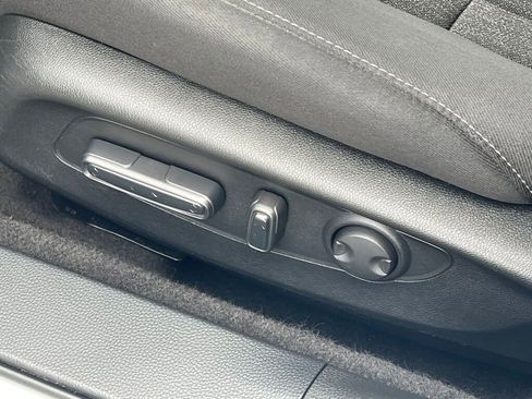 Used 2023 Honda Accord Sport image 7