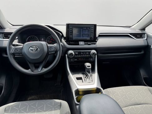 Used 2021 Toyota RAV4 XLE FWD image 15