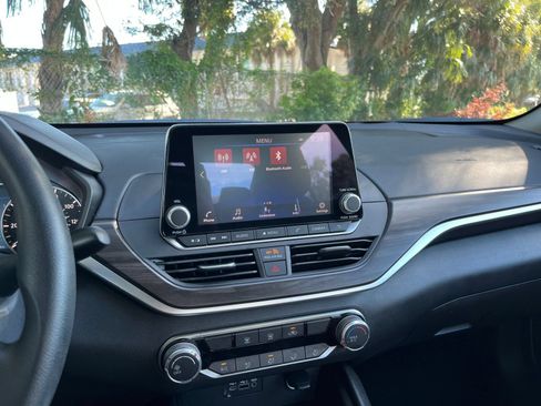 Used 2026 Nissan Altima 2.5 SV FWD image 16