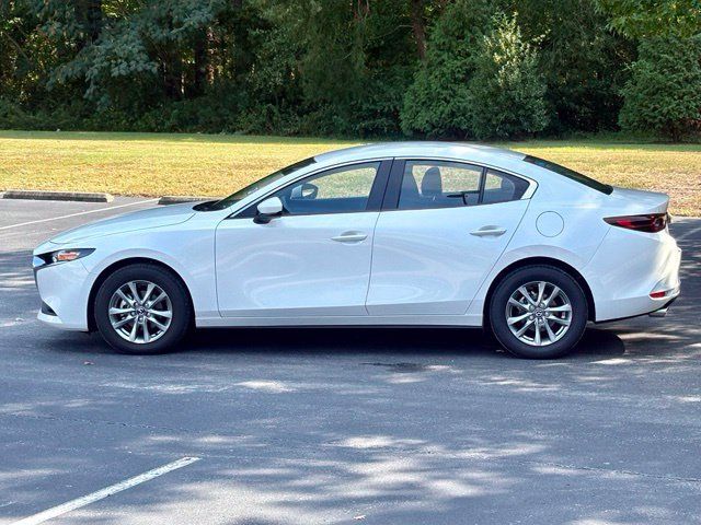 Used 2026 MAZDA MAZDA3 s FWD image 3