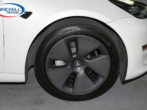 Used 2023 Tesla Model 3 Standard Range RWD image 38