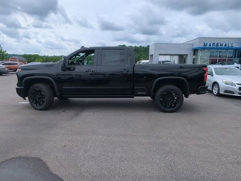 New 2026 Chevrolet Silverado 2500 High Country w/ Midnight Edition AWD/4WD image 38