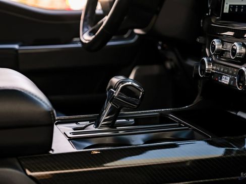 Used 2021 Ford F150 Lariat w/ Equipment Group 502A High image 56