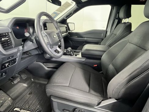 Used 2025 Ford F150 XLT w/ Equipment Group 302A MID image 9