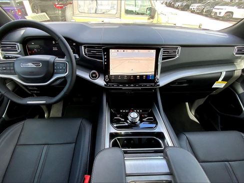 New 2026 Jeep Grand Wagoneer Limited AWD/4WD image 12