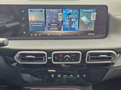 New 2026 Nissan Sentra SL image 12