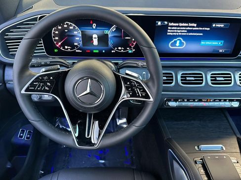 New 2026 Mercedes-Benz GLE 450e 4MATIC image 26
