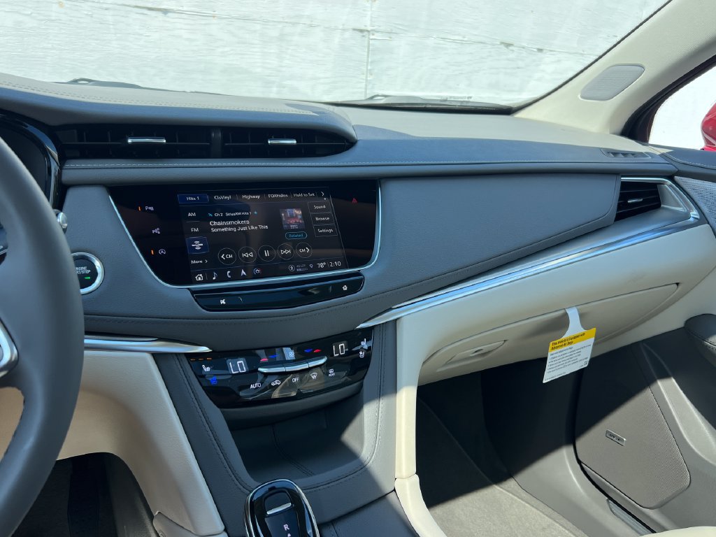 New 2026 Cadillac XT5 Premium Luxury w/ Driver Assist Package FWD image 38