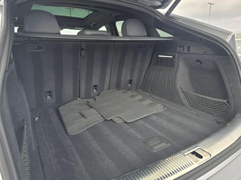 Used 2023 Audi SQ5 Prestige w/ Prestige Package AWD/4WD image 22