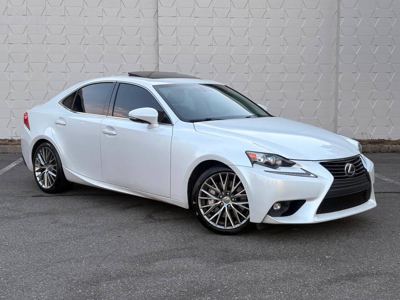 Used 2016 Lexus IS 200t w/ Navigation System Package RWD image 2