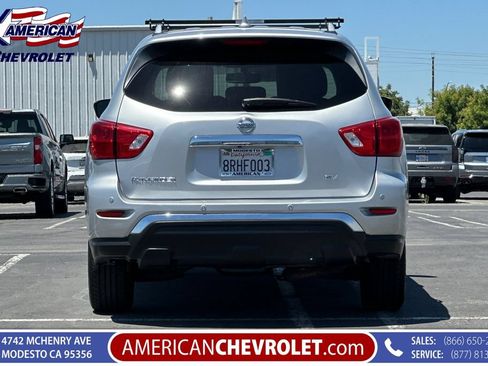 Used 2019 Nissan Pathfinder SV FWD image 6