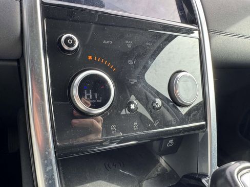 Used 2021 Land Rover Discovery Sport S image 21