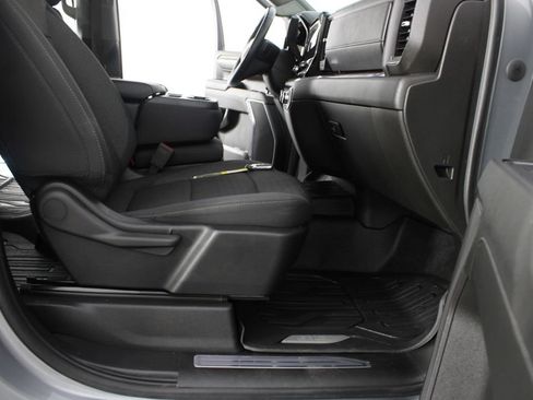 Used 2023 GMC Sierra 1500 SLE AWD/4WD image 19
