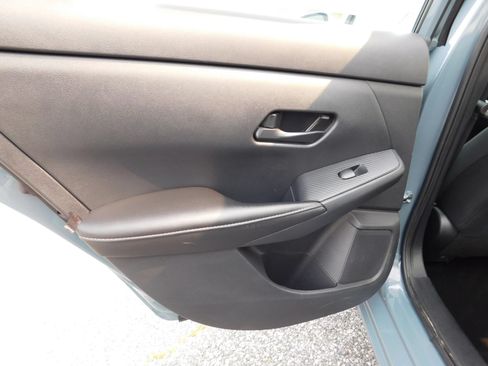 Used 2024 Nissan Sentra SV FWD image 11