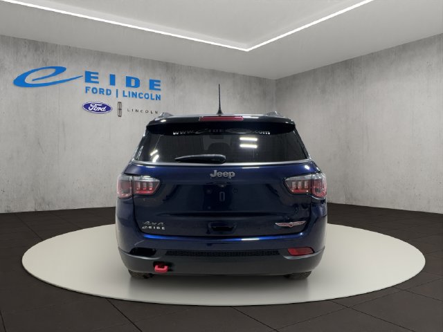 Used 2018 Jeep Compass Trailhawk w/ Cold Weather Group AWD/4WD image 9