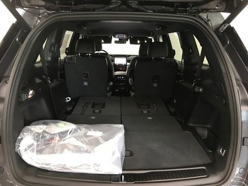 New 2025 Jeep Grand Cherokee L Limited image 36