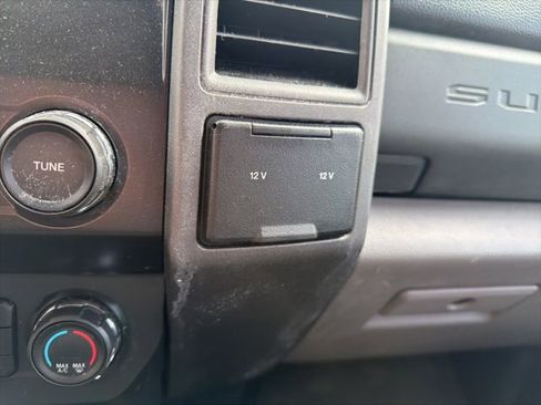 Used 2019 Ford F250 XL w/ STX Appearance Package image 36