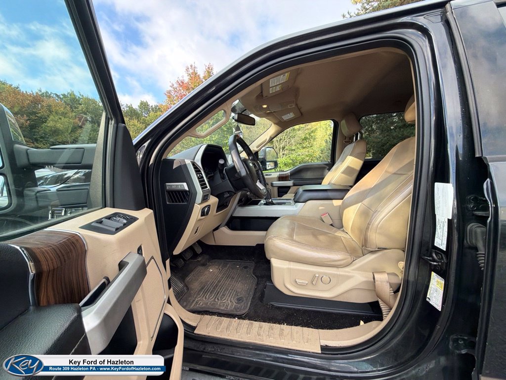 Used 2015 Ford F150 Lariat w/ Equipment Group 501A Mid AWD/4WD image 14