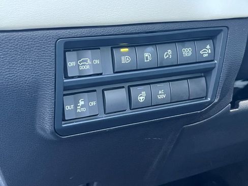 Used 2024 Toyota Sequoia Capstone image 34