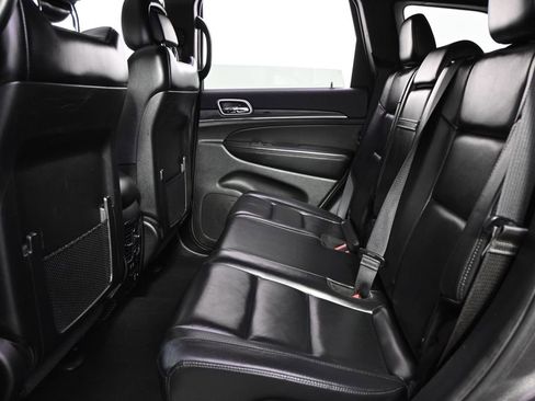 Used 2019 Jeep Grand Cherokee Limited AWD/4WD image 21