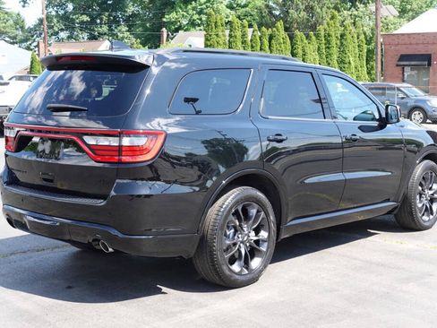 Used 2024 Dodge Durango R/T w/ Blacktop Package AWD/4WD image 4