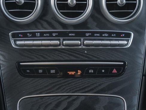 Used 2021 Mercedes-Benz GLC 43 AMG GLC 43 AMG image 25