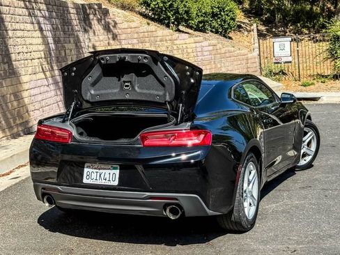 Used 2016 Chevrolet Camaro LT RWD image 22