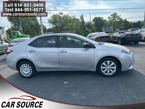 Used 2016 Toyota Corolla LE FWD image 10