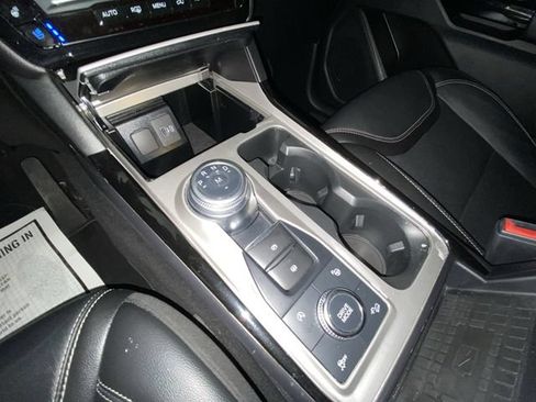 Used 2022 Ford Explorer ST w/ Equipment Group 401A AWD/4WD image 20