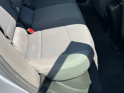 Used 2019 Chevrolet Cruze LT FWD image 20