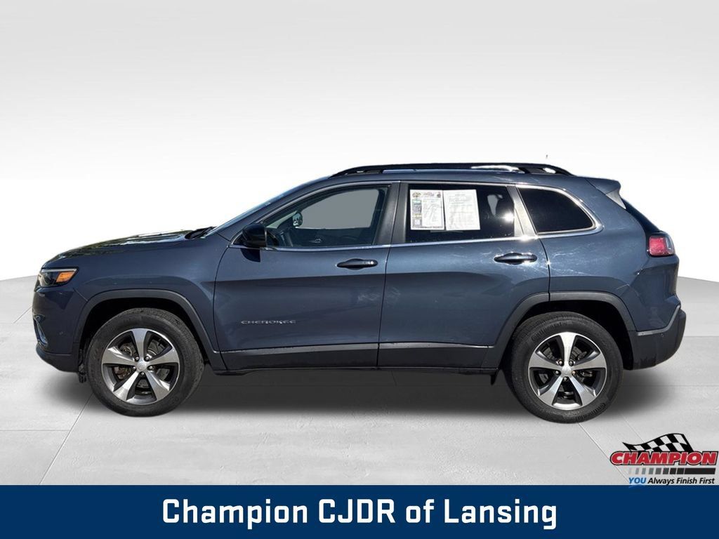 Used 2022 Jeep Cherokee Limited w/ Sun & Sound Group AWD/4WD image 4