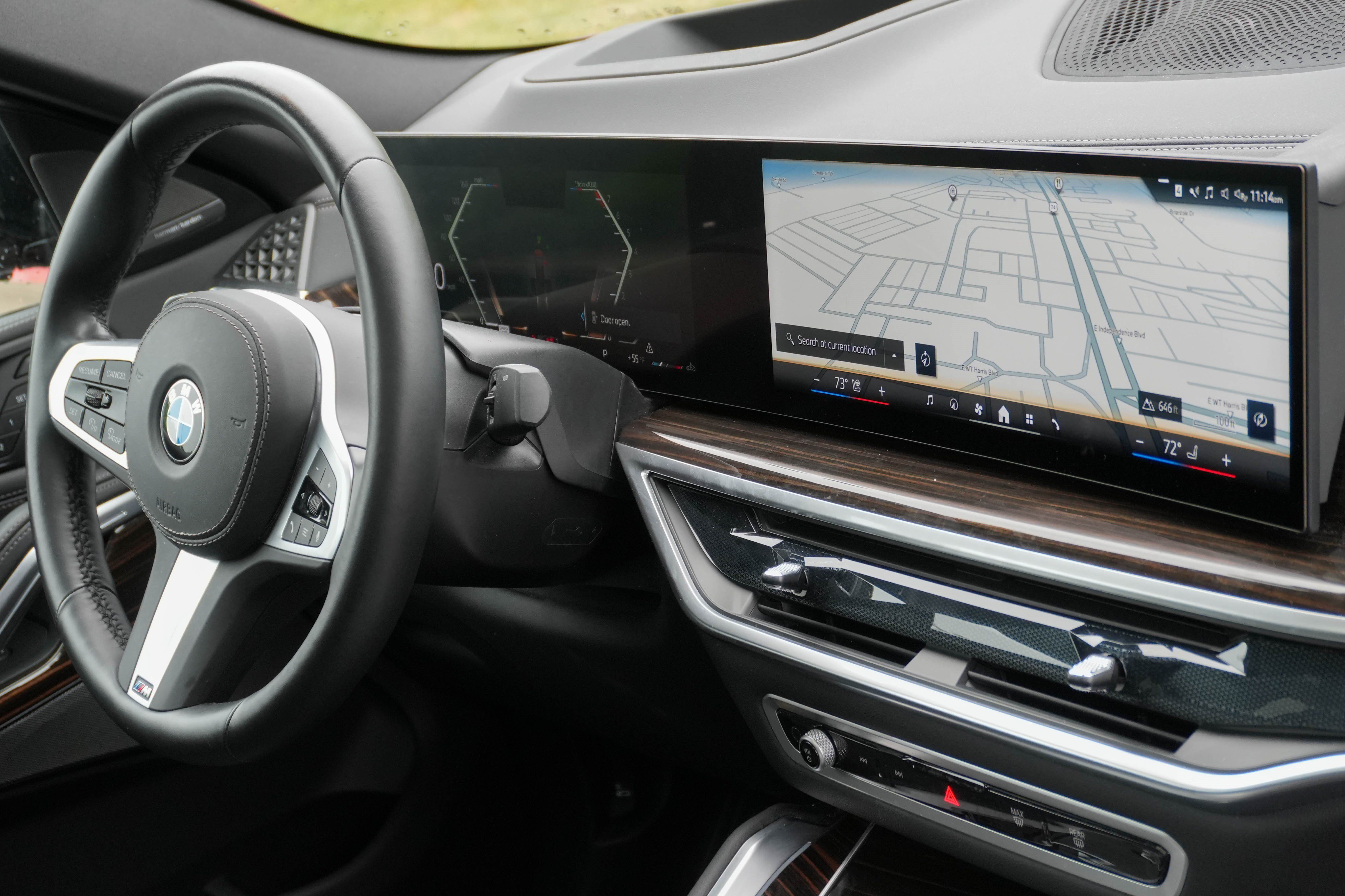 Certified 2025 BMW X6 xDrive40i AWD/4WD image 10