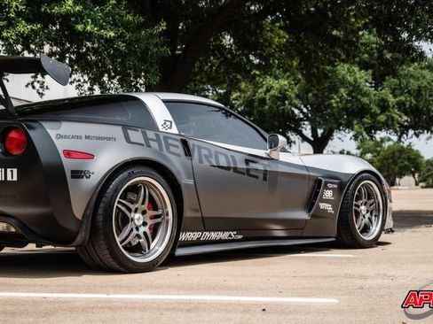Used 2009 Chevrolet Corvette Z06 w/ Preferred Equipment Group RWD image 40