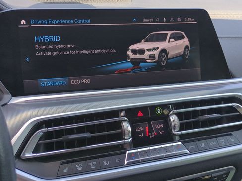 Used 2022 BMW X5 xDrive45e w/ Climate Comfort Package AWD/4WD image 38