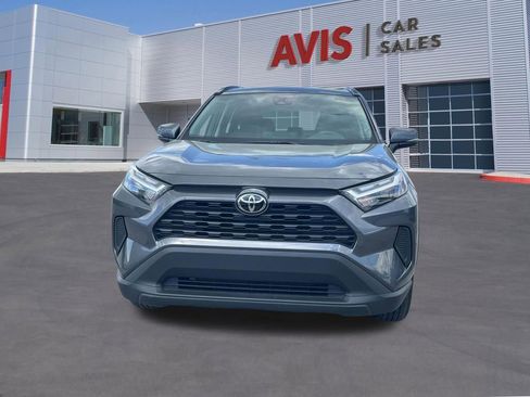 Used 2025 Toyota RAV4 XLE image 2