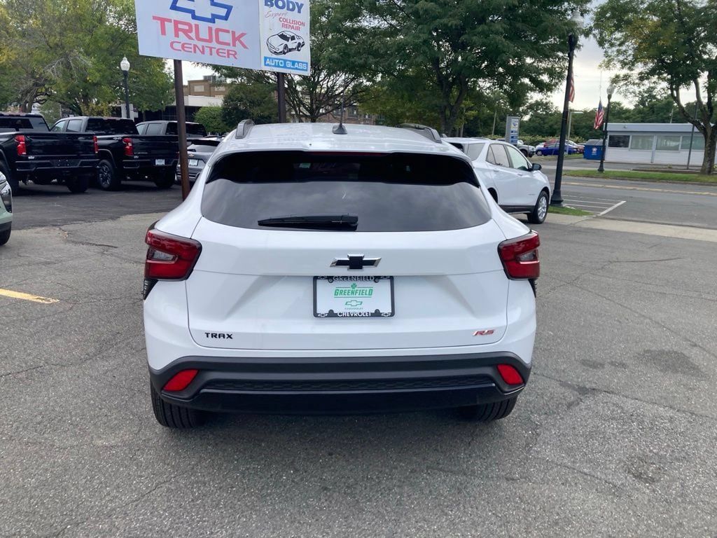 New 2026 Chevrolet Trax RS FWD image 27