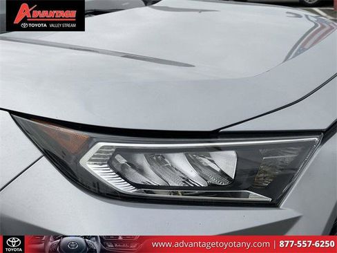 Certified 2021 Toyota RAV4 XLE Premium image 8