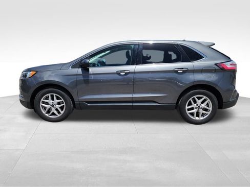 Used 2023 Ford Edge SEL image 5