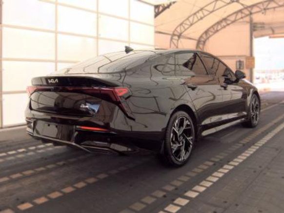 Used 2025 Kia K5 GT-Line w/ GT-Line Premium Package FWD image 2