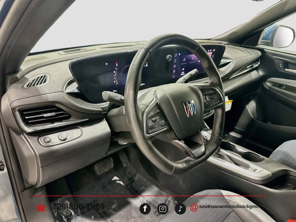 Certified 2025 Buick Envista Preferred w/ Convenience I Package FWD image 10