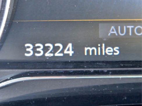 Used 2024 INFINITI QX80 Sensory AWD/4WD image 23