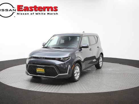 Used 2025 Kia Soul LX w/ LX Technology Package FWD image 53