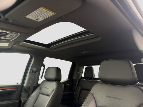Used 2023 GMC Sierra 1500 Denali w/ Denali Reserve Package image 24