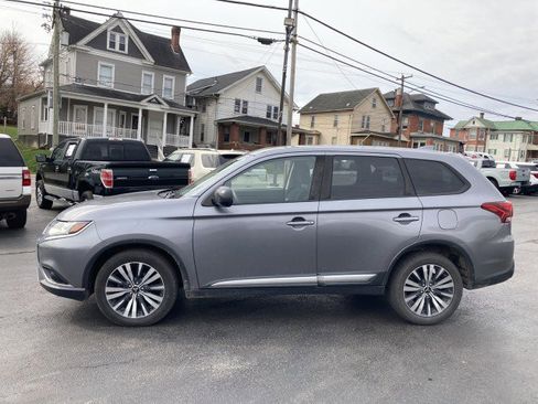 Used 2019 Mitsubishi Outlander ES image 4