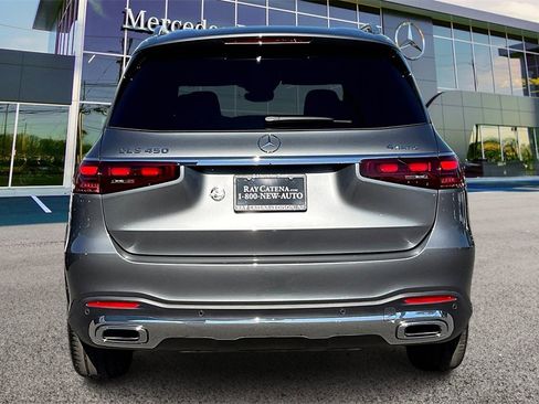 New 2025 Mercedes-Benz GLS 450 4MATIC image 4