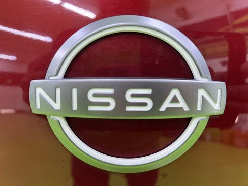 Used 2024 Nissan Sentra SV FWD image 15