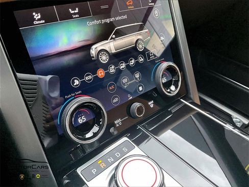 Used 2021 Land Rover Range Rover SV Autobiography Dynamic image 29