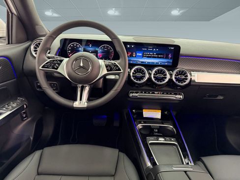 New 2026 Mercedes-Benz GLB 250 image 24